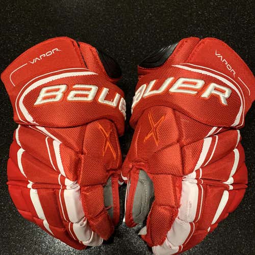 Red Senior Bauer Vapor 1X Lite 15"  Gloves