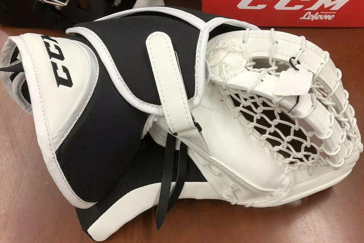 CCM Extreme 3.9 Goalie Catch Glove SR Regular White/Black NEW