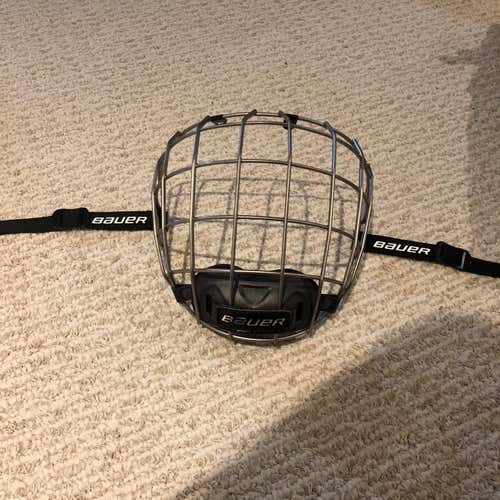 Gray New Medium Bauer Re-Akt Helmet
