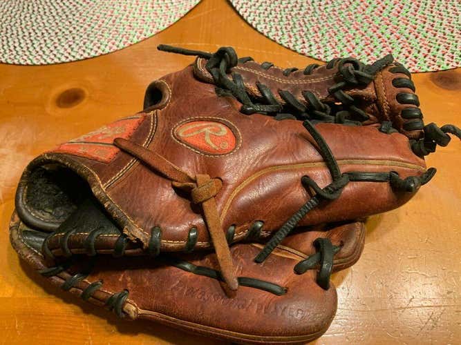 PRO200-4P Rawlings Heart Hide Baseball Glove 11.5 INF RHT Right Handed