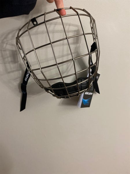 New Large Bauer Profile III Facemask Full Cage