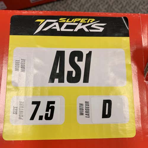 New CCM Super Tacks AS1 D&R (Regular) Size 7.5 Hockey Skates
