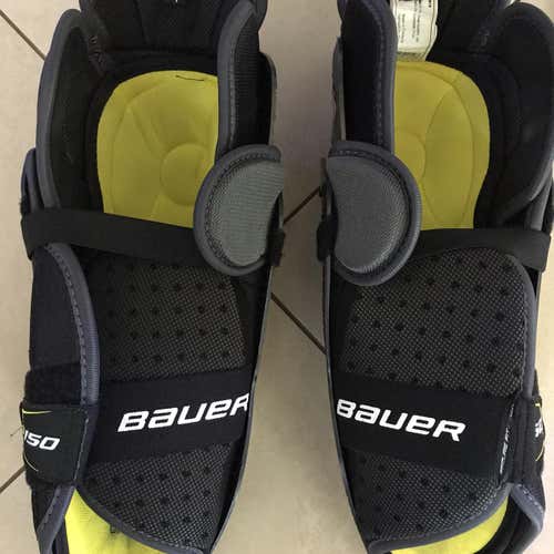 Used Bauer Supreme 150  Shin Pads