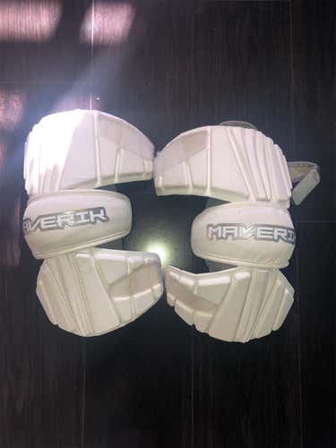 Used Medium Maverik Max Arm Pads