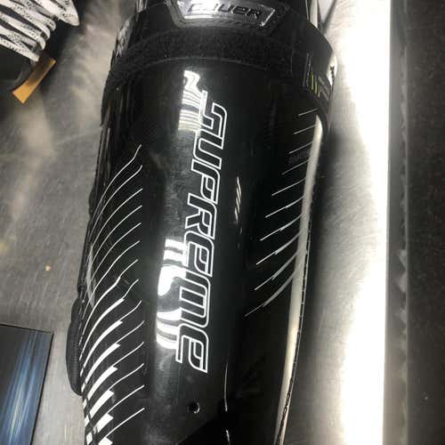 New Bauer Supreme 190  Shin Pads