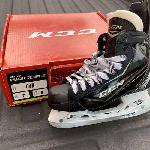 New CCM RibCor 64K D&R (Regular)  Size 7 Hockey Skates
