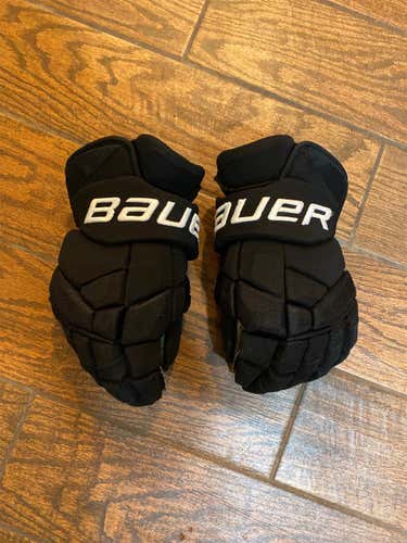 Black Used Bauer Supreme 2S Pro 14" Pro Stock Gloves