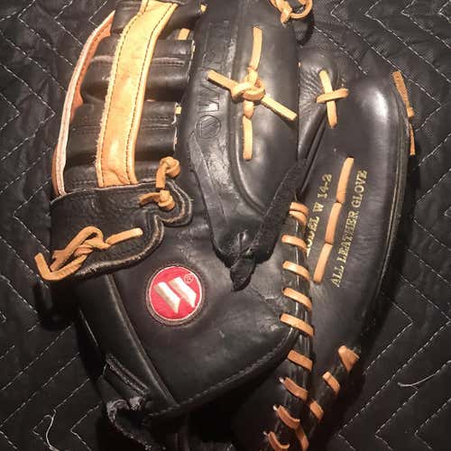 Black Used Outfield W 14-2 14" Baseball Glove