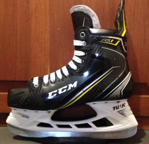 CCM SuperTacks AS1 8.5 D