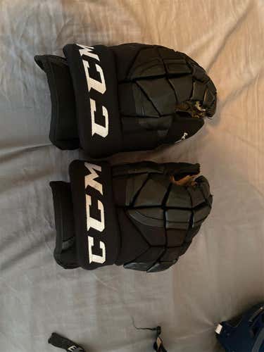 Black Used CCM HGP14 14" Pro Stock Gloves
