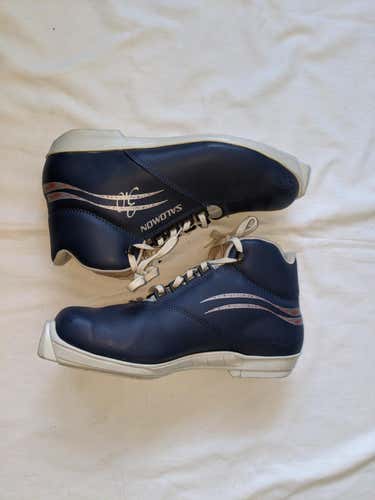 Size 10 Used Salomon Cross Country Ski Boots