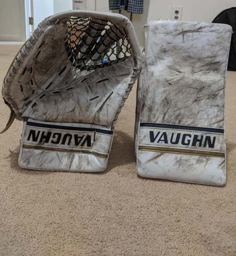 Vaughn Velocity Blocker And Glove Full Right Pro Stock