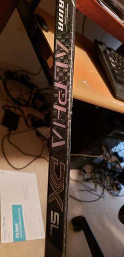 Used Senior Warrior Right Handed Alpha DX SL Hockey Stick Toe
