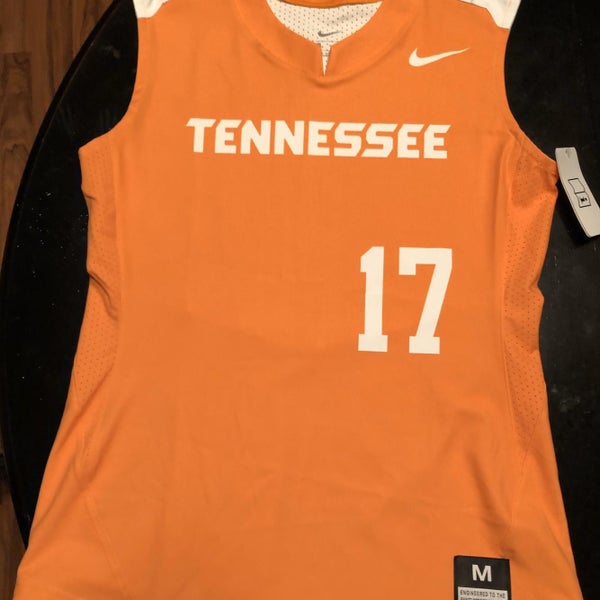 Tennessee Women's Medium Nike Softball Jersey