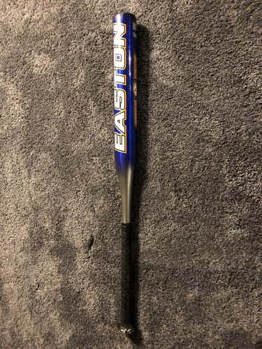 Used Easton Alloy Cyclone Bat (-9) 21 oz 30"