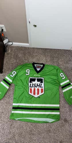 Green Adult Extra Large CCM Jersey