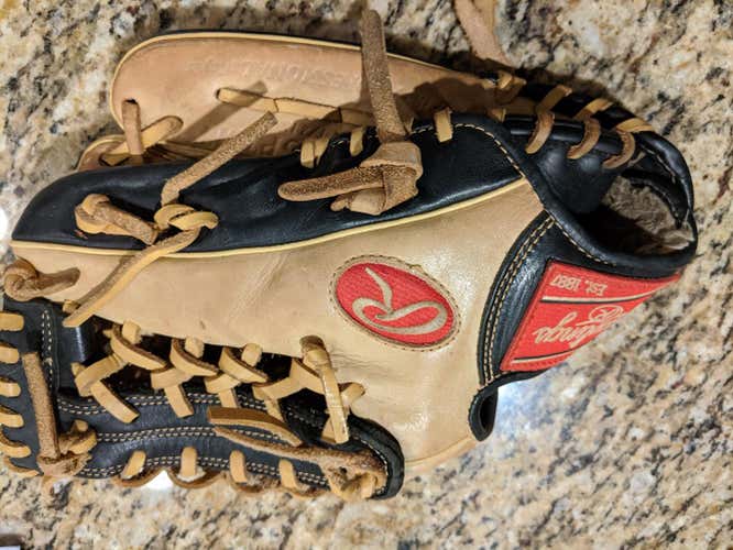 Used Rawlings Elite Series  Right Handed Baseball Glove 11.5"