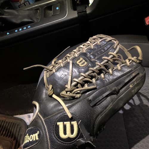 RHT Wilson A2000 Glove 12.75"
