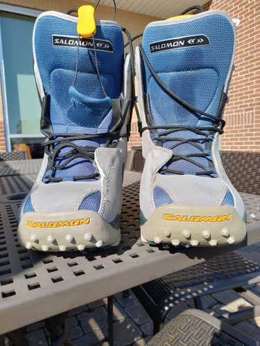 Used Men's 6.5 (Women's 7.5) Salomon Snowboard Boots All Mountain