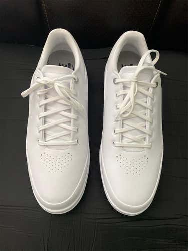 White Men's 11.5 (Women's 12.5) Nike Golf Shoes