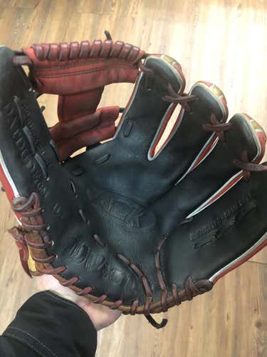 Used High School/College Wilson Right Handed A2K Datdude Baseball Glove 11.5"