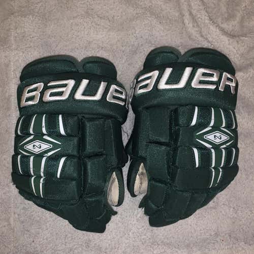 Green Used Bauer Nexus 800 14"  Gloves