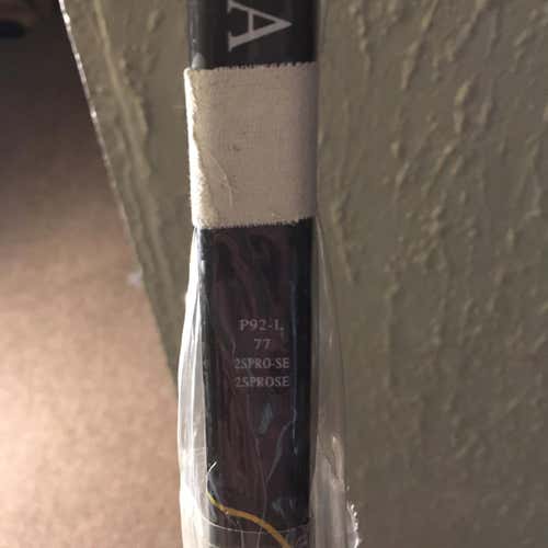 New Left Handed Supreme 2S Pro Mid Pro Stock Hockey Stick
