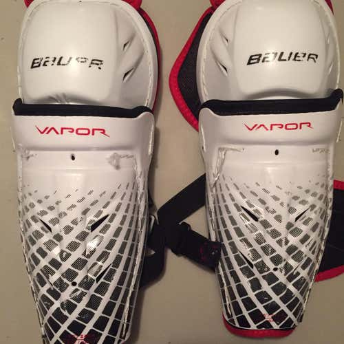 Bauer Vapor Shin Pads 9.5” Like New