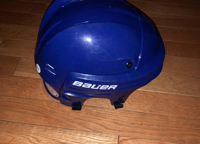 Blue Used Medium Bauer 4500  Helmet