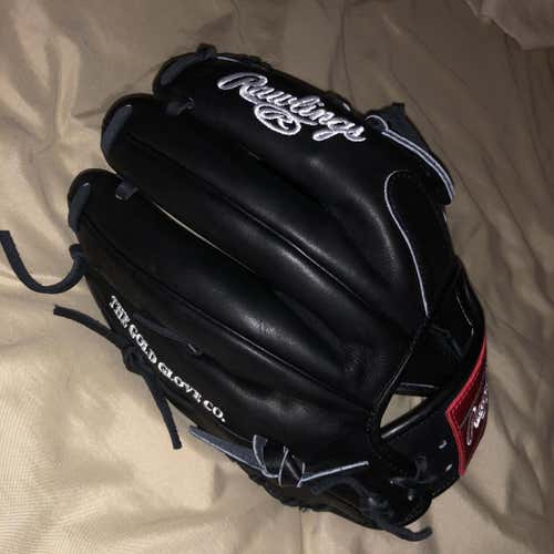 Black New Pitcher's Heart of the Hide 11.75" Baseball Glove