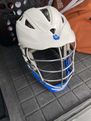 White Used Adult Player Cascade Pro-7 Helmet