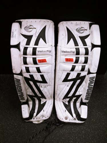 Used Vaughn 7400 32" Plus 1" Goalie Leg Pads