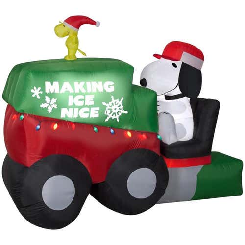 SNOOPY ZAMBONI Inflatable BRAND NEW hockey ice rink