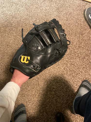 Black Used First Base A2000 12" Baseball Glove