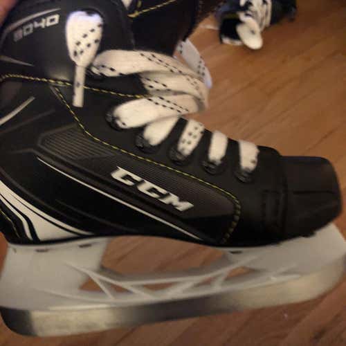 Ccm Tacks 9040 Skates