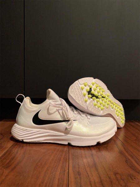 New Nike Turfs || Size 8 || Turf Cleats
