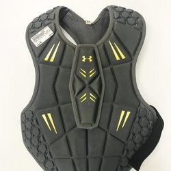 Used Under Armour Vft Goalie Chest Protector Md Lacrosse Shoulder Pads