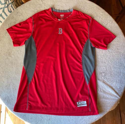 Boston Red Sox XL Nike Pro shirt
