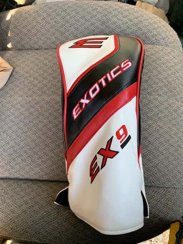 Men's Right Handed Regular Flex Adjustable Loft Driver