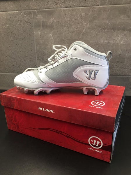 White Warrior Men's Molded Size 9 Cleats High Top Cleats By New Balance