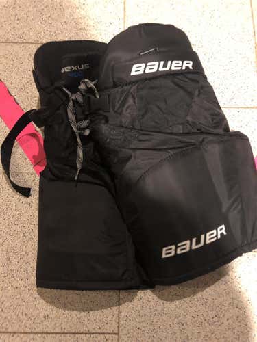 Black Junior Small Bauer Nexus 400  Hockey Pants