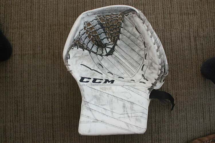 White Used Senior CCM Regular