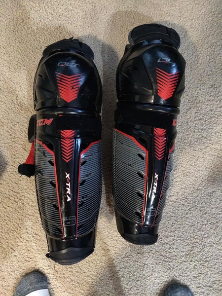 Used Senior CCM QLT Shin Pads