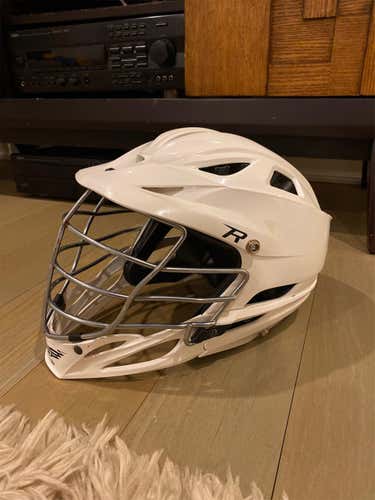 White Used Player Cascade R Helmet