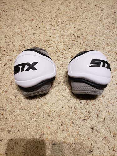Large STX Stallion 500 Elbow Pads