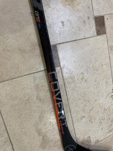 Used Senior Warrior Right Handed Covert QRE Super Light Hockey Stick Mid