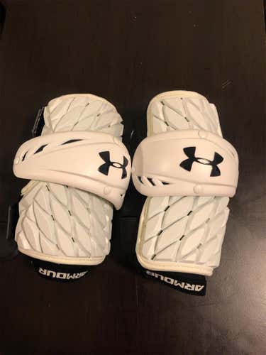 Used Extra Large Under Armour VFT Plus Arm Pads