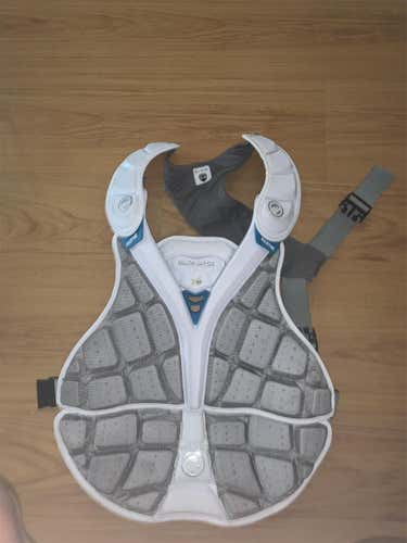 White Adult Medium Maverik Rome Chest Protector
