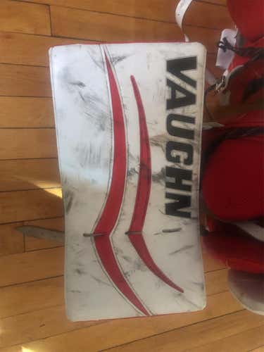 White Senior Regular Velocity V6