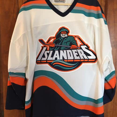 Used 52 CCM  Jersey